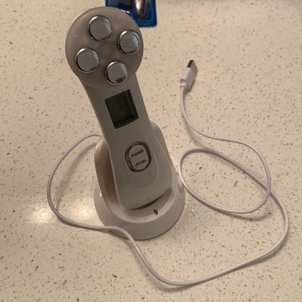 COPY - Led Rejuvenation Wand facial therapy